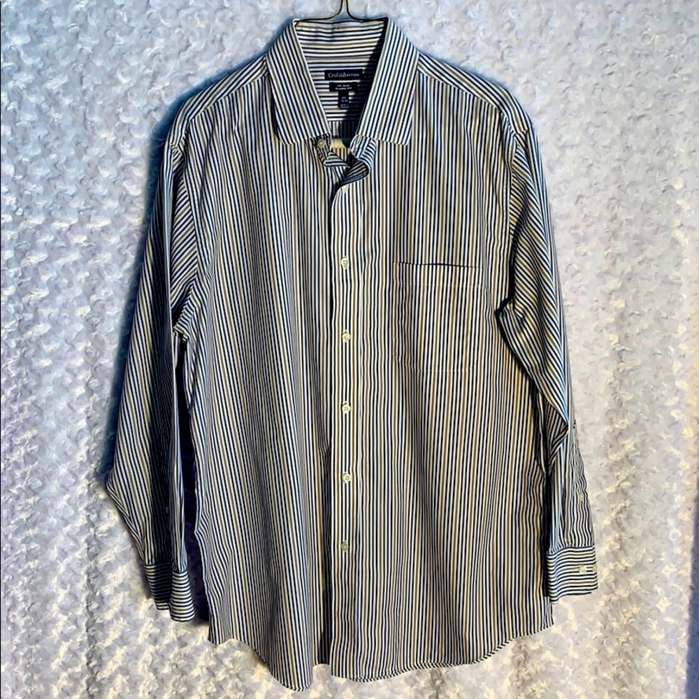Men’s like new shirt
